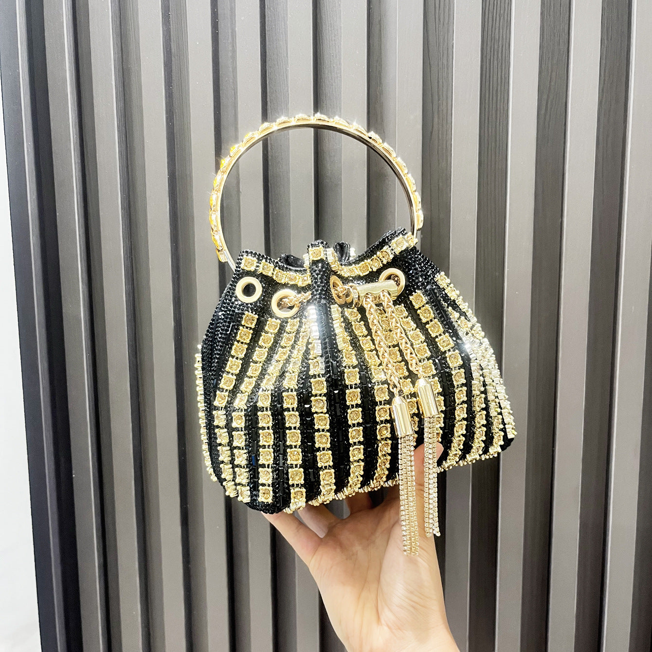 Women's Rhinestone Dinner Good-looking Fashion Diamond Chain Women's Messenger Bag