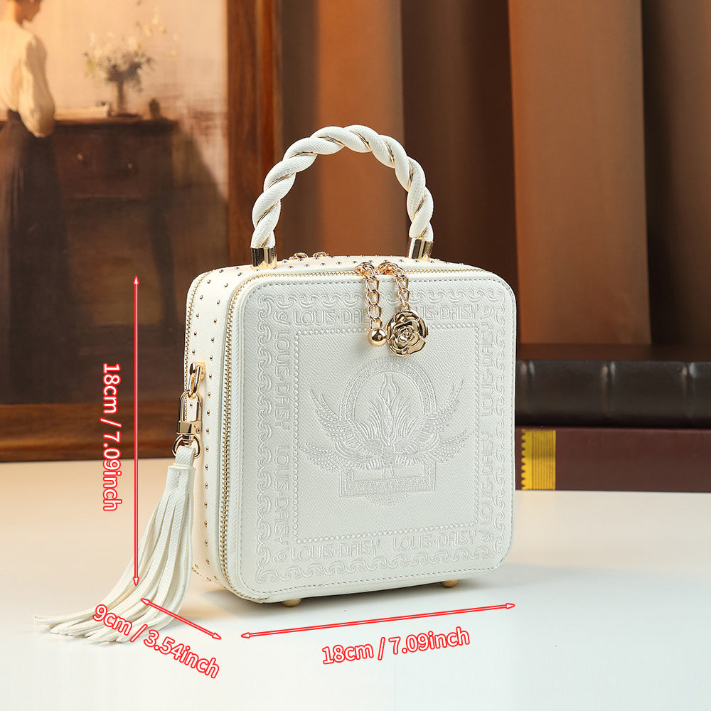 Women's Wild Berry Mesh Embroidered Portable High-grade Small Square Bags