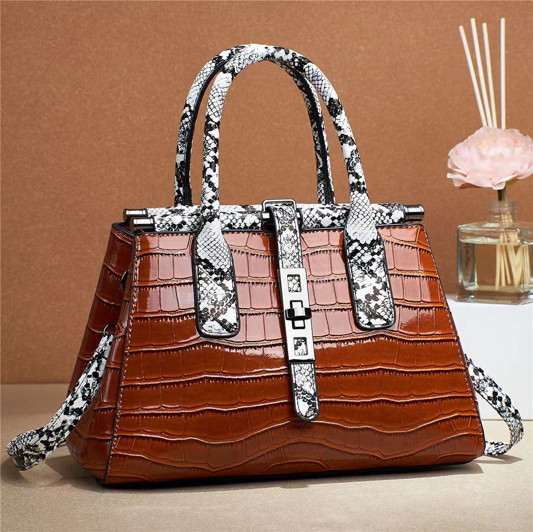 Women's Large Capacity Color Matching Western Style Textured Crocodile Pattern Simple Bags