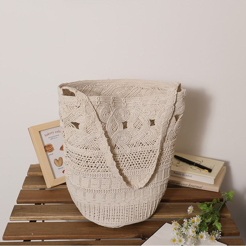 Capacity One Straw Fashion Flower Woven Bags