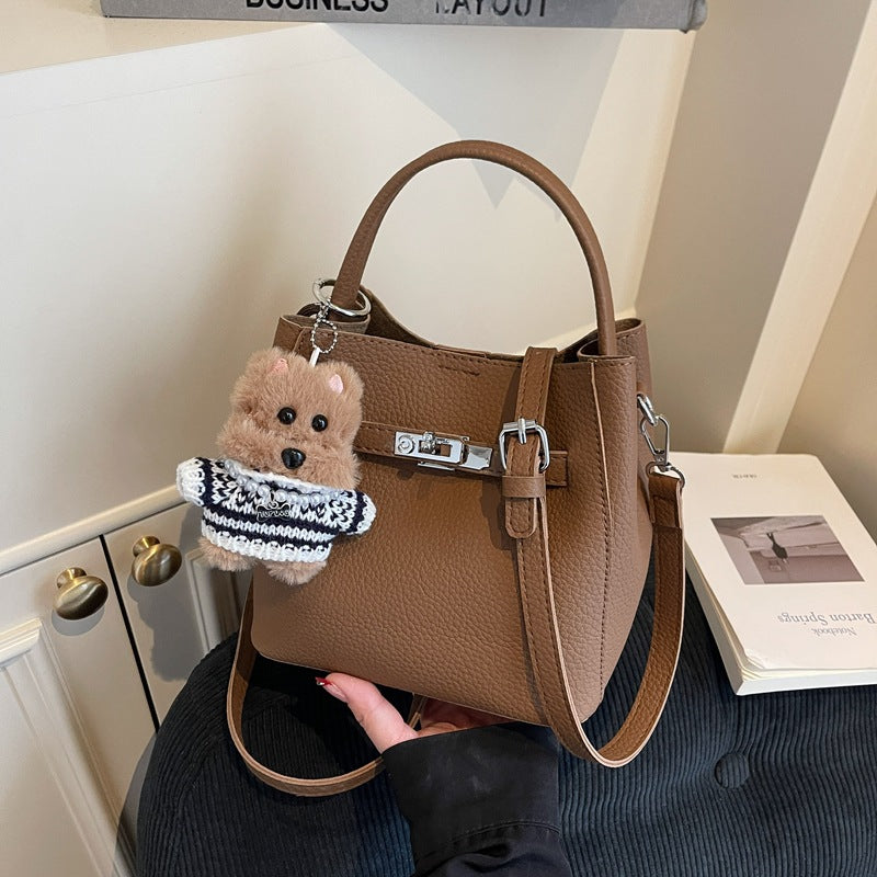 Classic Women's Sense Retro Fashion Popular Bucket Bag