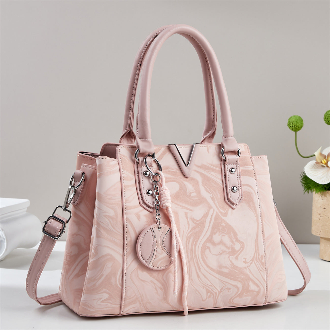 Women's Fashion Large Capacity Mom Elegant Commuter Women's Handbag