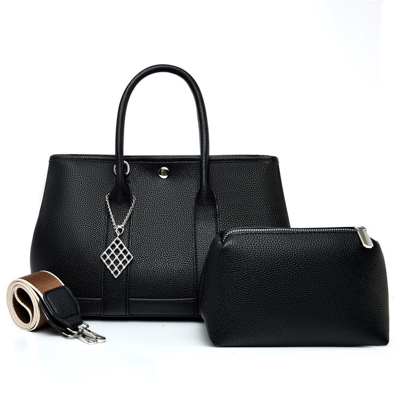 Women's Simple Vintage Wide Strap Large Capacity Women's Messenger Bag