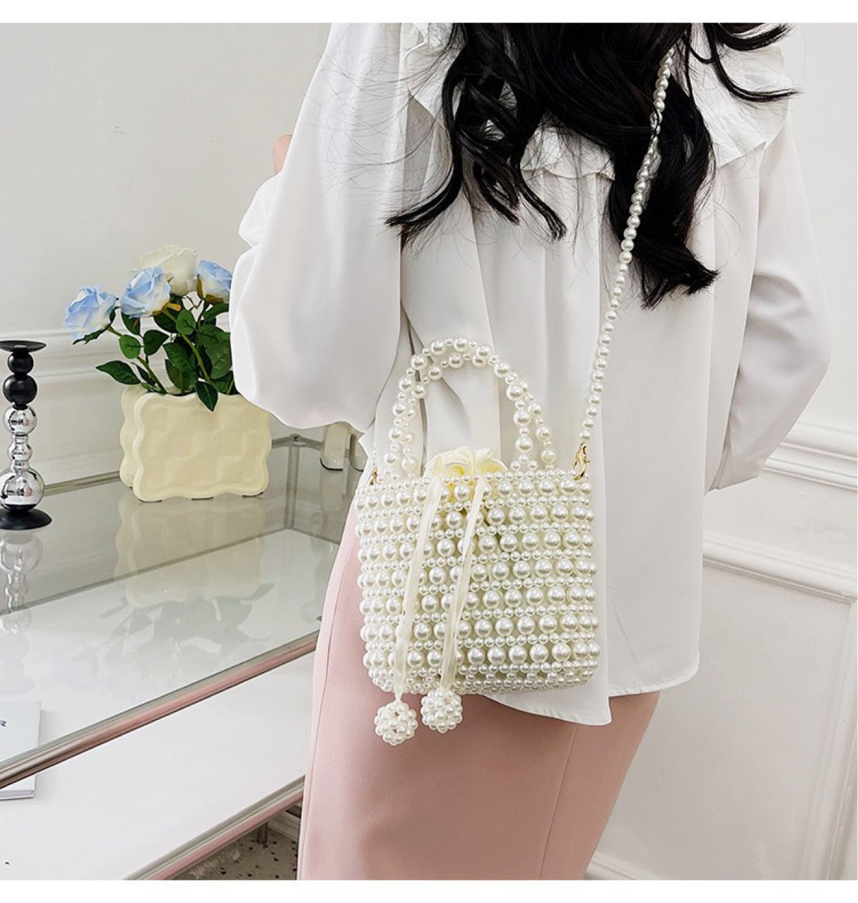 Women's Beaded Retro Fashion Sweet Pearl Hand Personality Women's Shoulder Bag