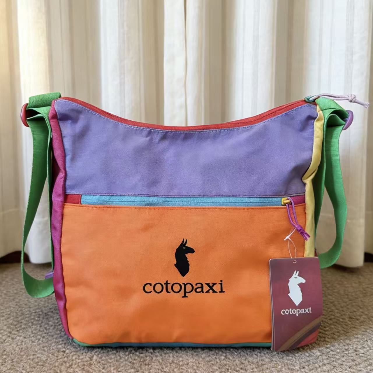 Alpaca Dopamine Fashion Color Contrast Deformation Women's Messenger Bag