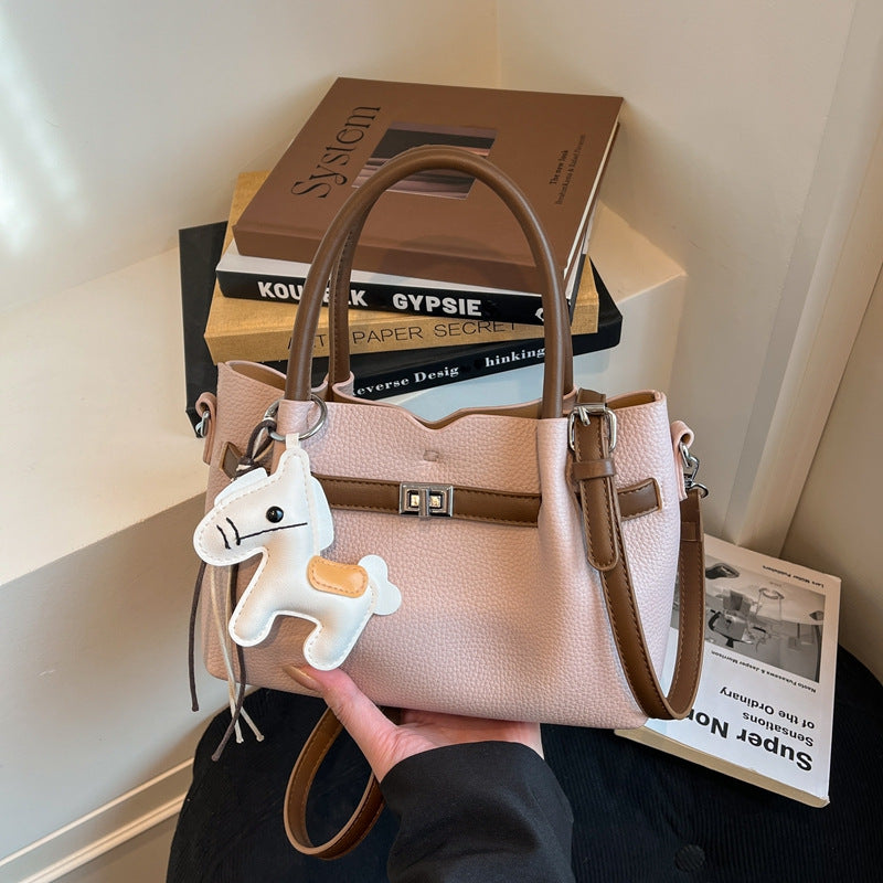 Style Retro Minority Summer Large Capacity Women's Messenger Bag