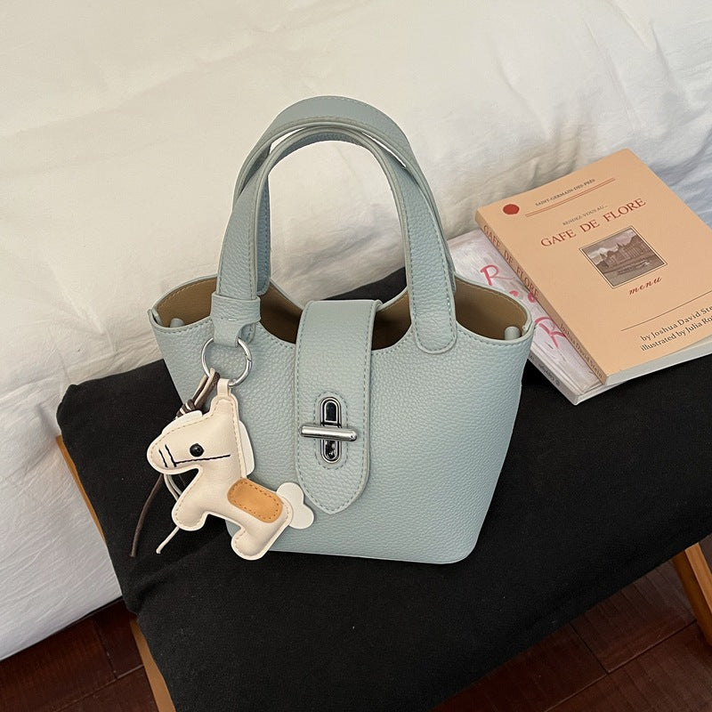 Niche Solid Color Design Advanced Sweet Western Style Trendy Bucket Bag