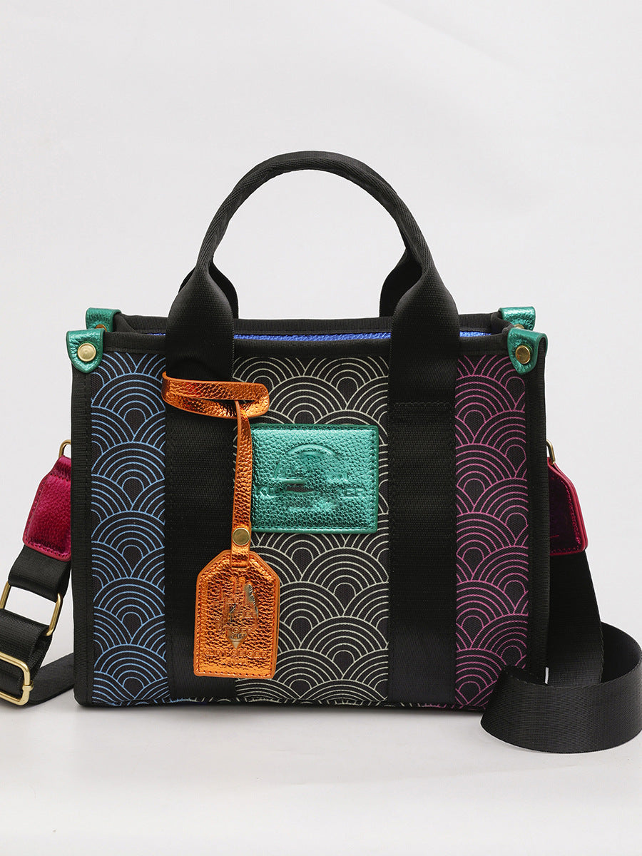 Women's Spring Color-matching High-grade Large Capacity Commuter Handbags