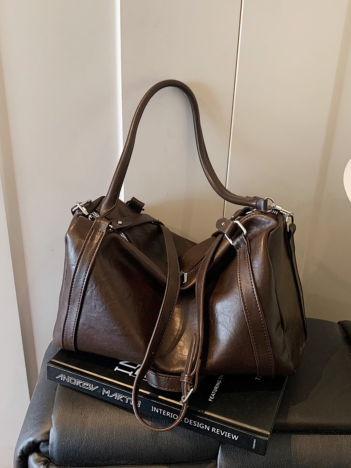 Creative Autumn Niche Vintage Commuter Underarm Tote Bags