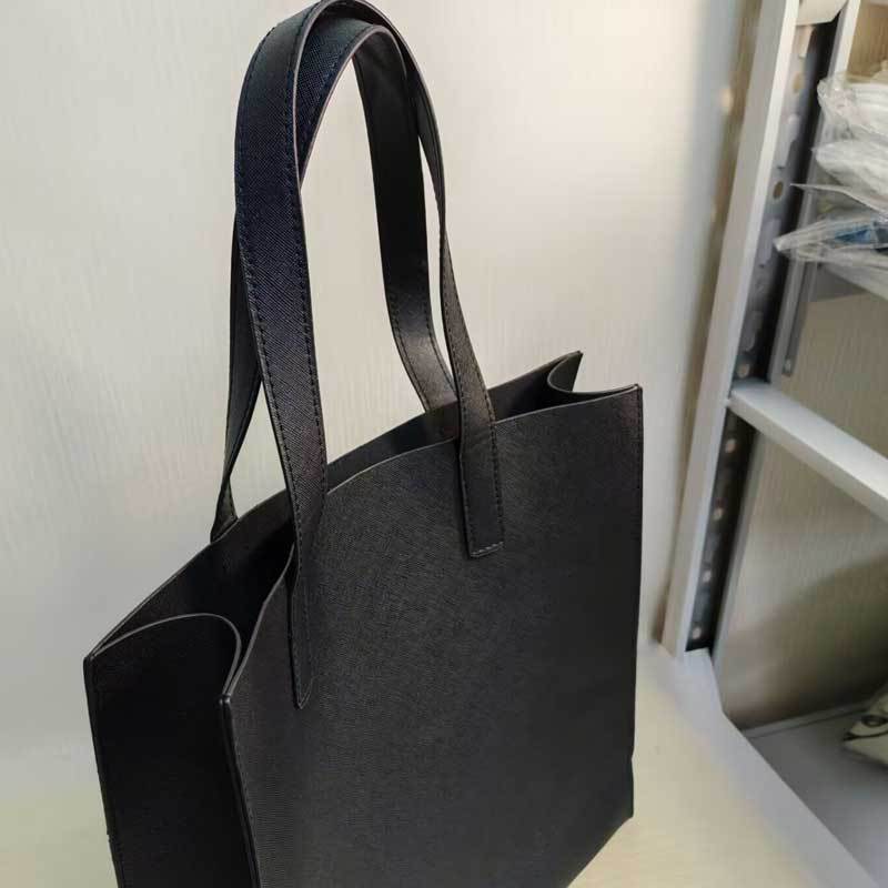 Women's British Style Fashion Large Capacity High-grade Simple Matte Tote Bag