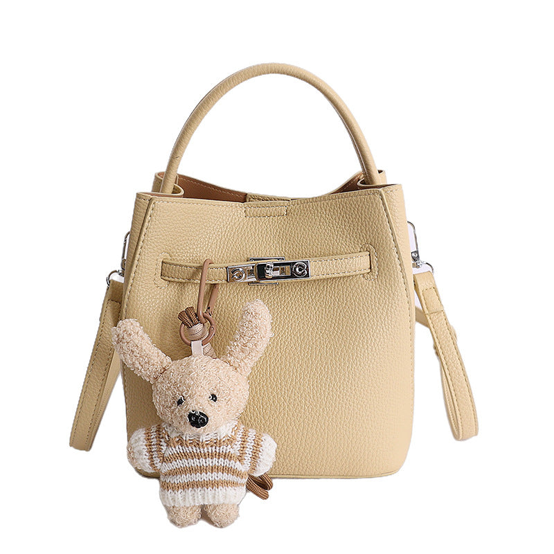 Women's Spring High-grade Retro Commuter Fashion Simple Women's Shoulder Bag