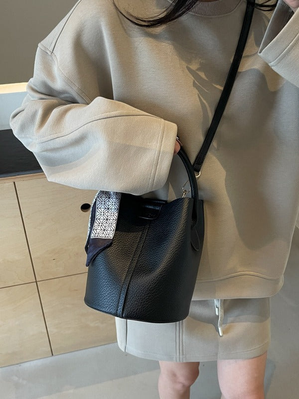 Women's High-grade Soft Leather Lychee Pattern Fashion Shoulder Bags