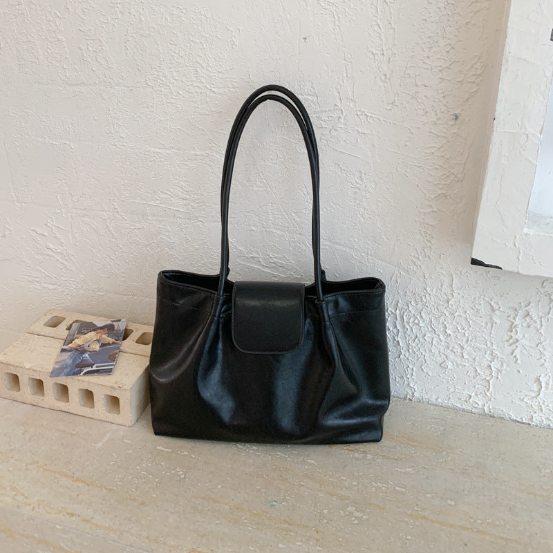 Women's Textured Commuter Underarm Spring Large Capacity Retro Women's Shoulder Bag