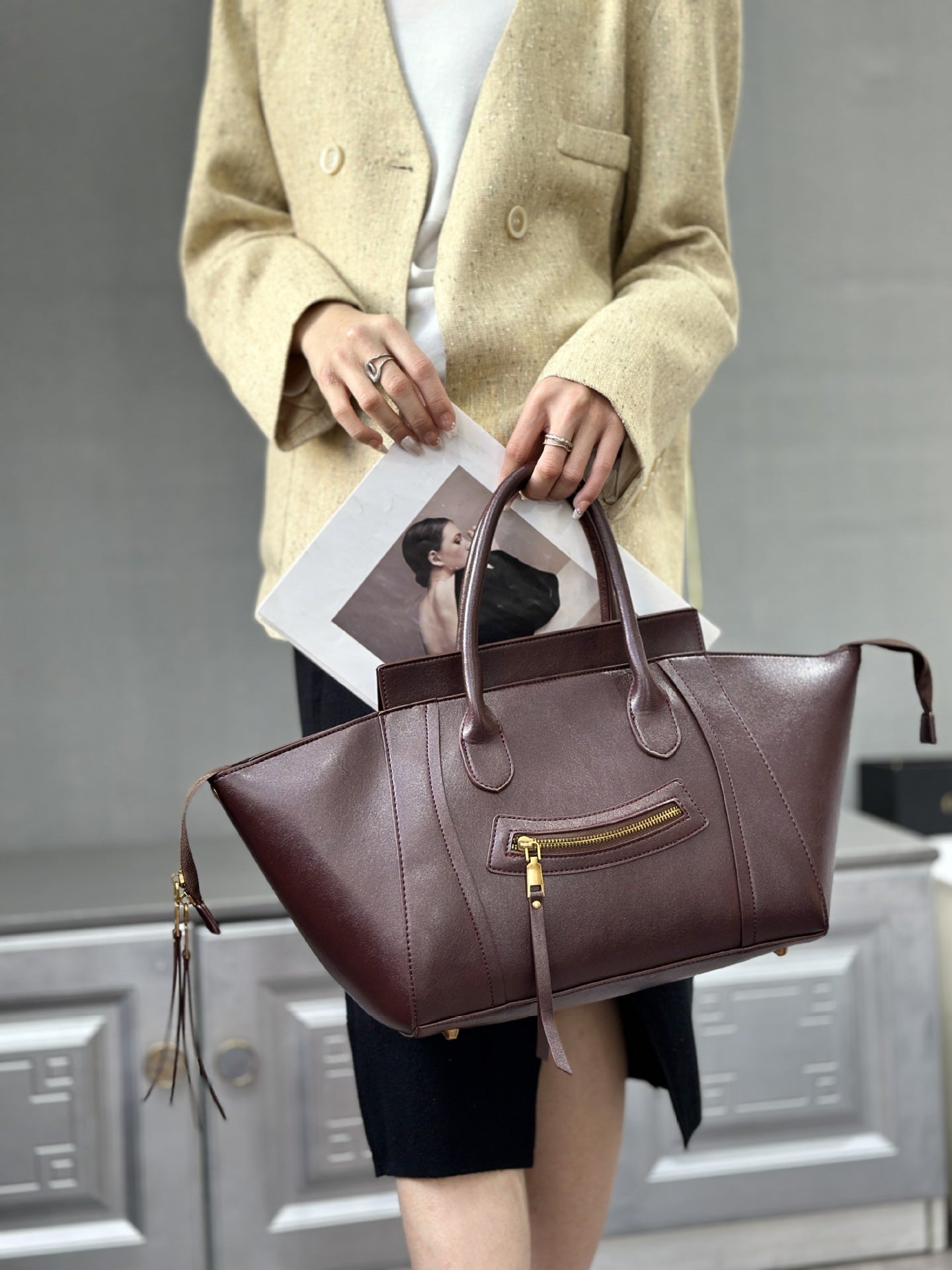 Women's Trendy Wings Urban Simple Large Capacity Light Women's Handbag