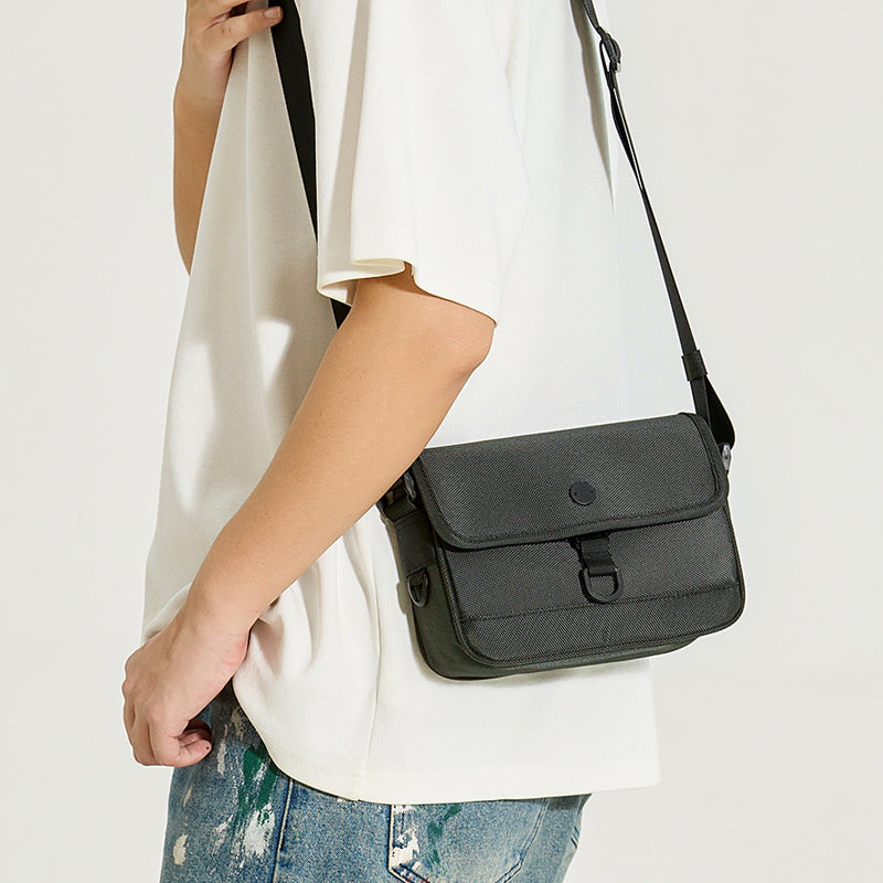Unique Charming Men's Fashion Commuter Lightweight Men's Messenger Bag