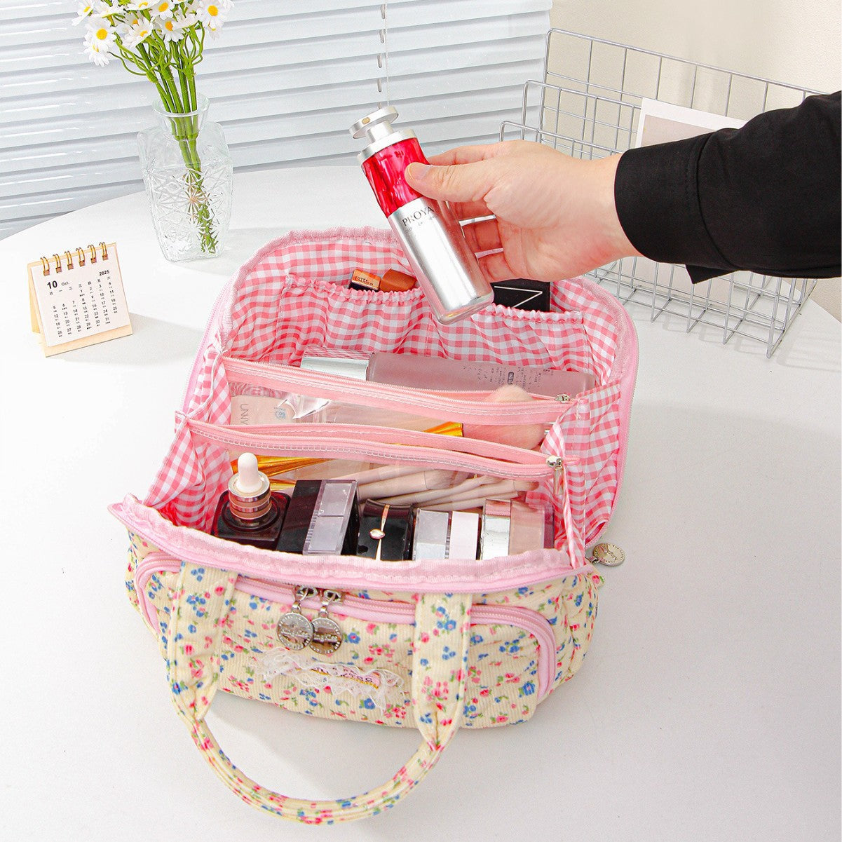 Women's Daily Floral Wash Portable Cosmetics Storage Large Makeup Bag