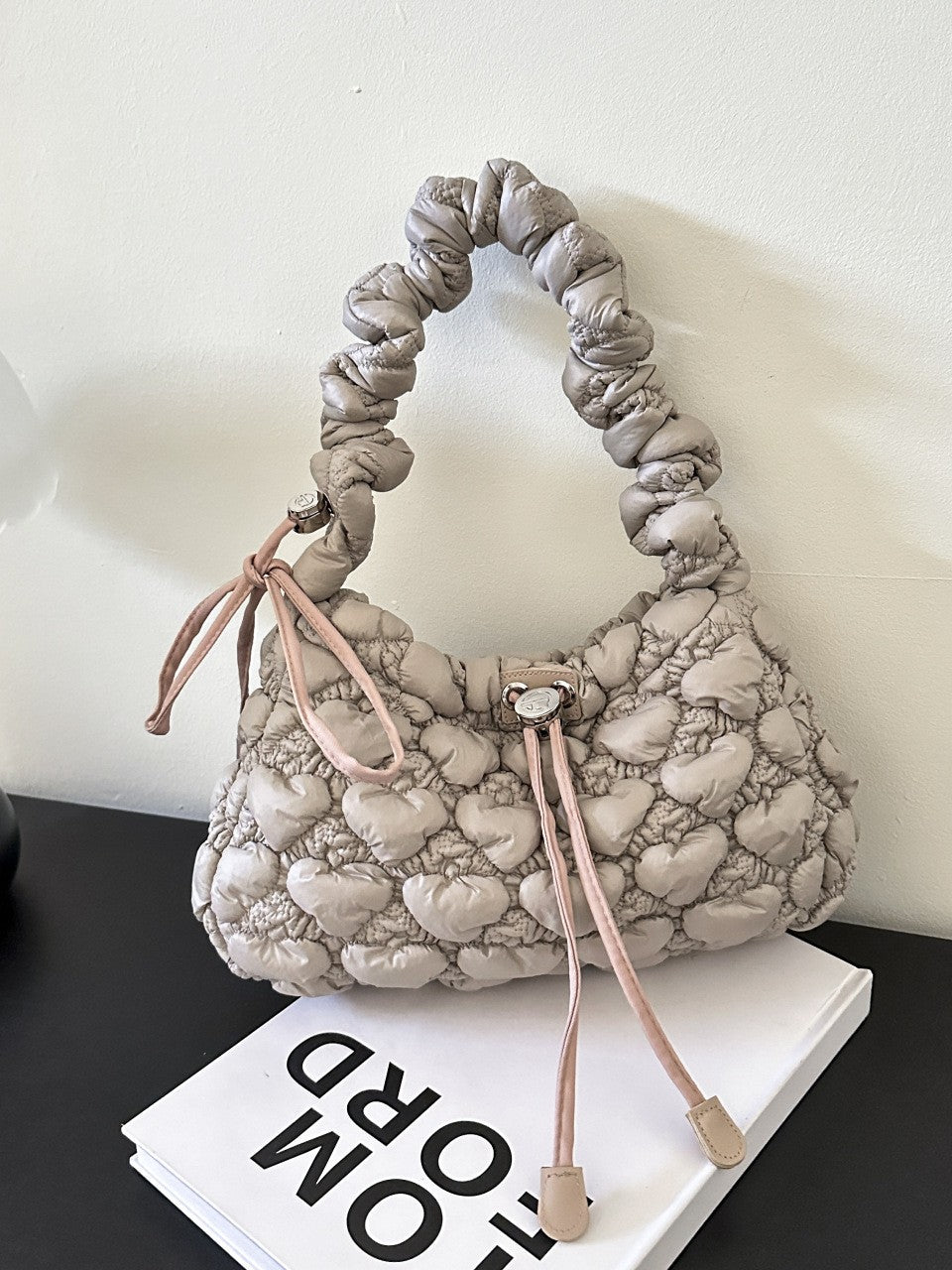 Women's Spring Bubble Western Style Underarm Personalized Bags