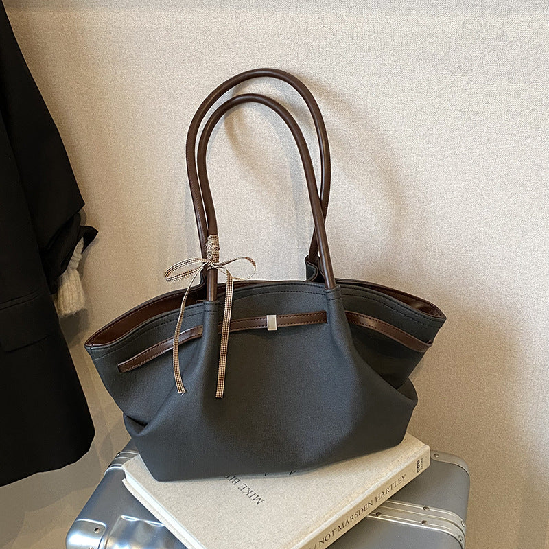 Women's Large Capacity Autumn Versatile Fashion Retro Class Women's Shoulder Bag