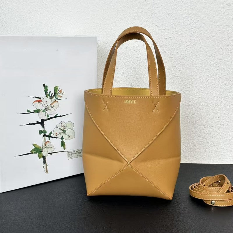 Women's Spring Deformation Folding Geometric Portable Large Women's Messenger Bag