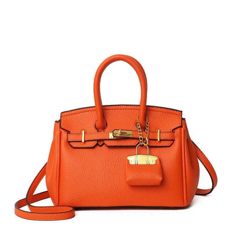 Unique Classy Women's Platinum Large Capacity Women's Shoulder Bag