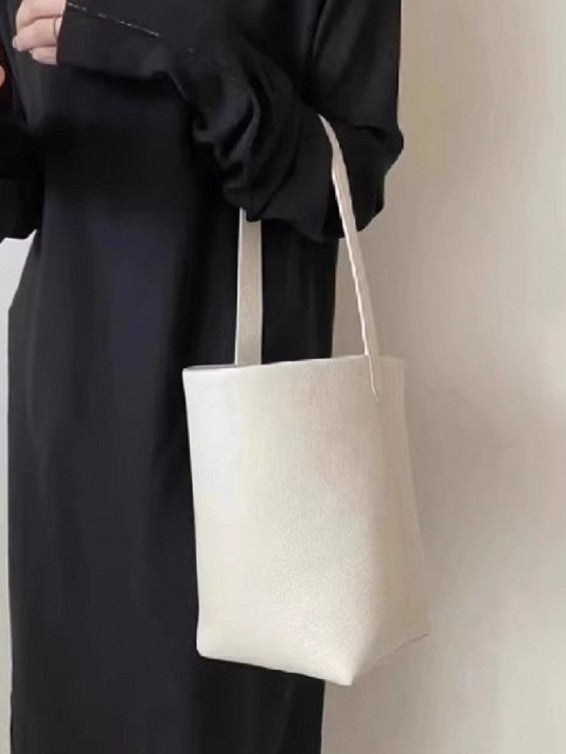 First Layer Cowhide Genuine Leather High-grade Fashion Commuting Bucket Bag