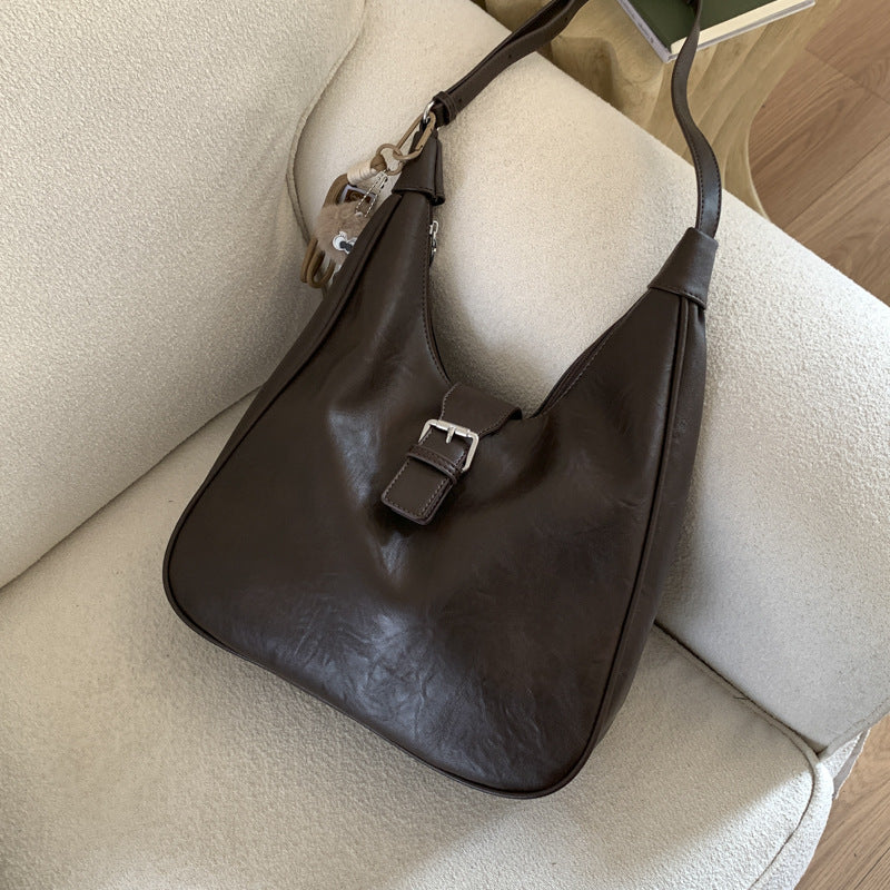 Women's High-grade Retro Commuter Large Capacity Shoulder Bags