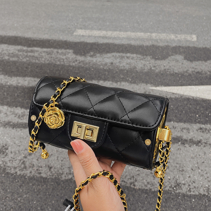 Women's Textured Western Style French Minority Rhombus Chain Personality Women's Shoulder Bag