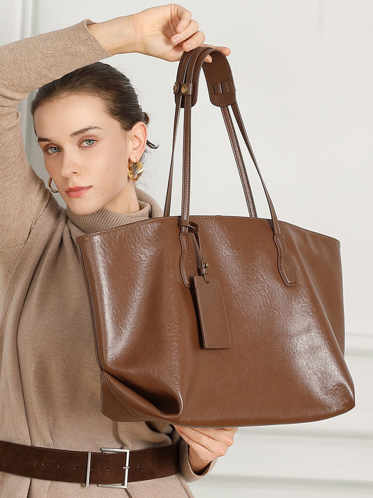 Women's Tanned Leather Niche Large Capacity Totes Shoulder Bags