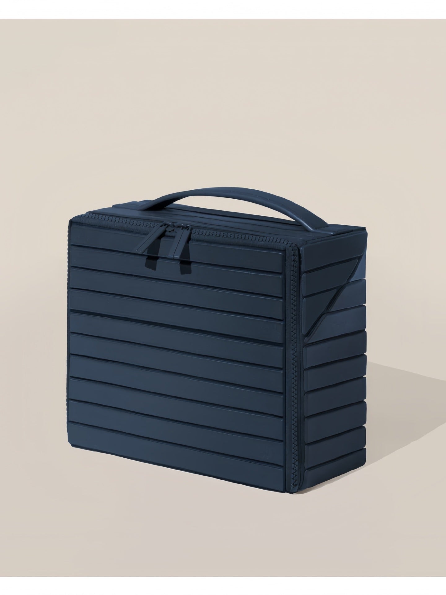 Partition Portable Outing Skin Care Simple Versatile Makeup Bag