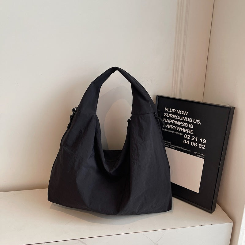 Idle Style Versatile Nylon Fashion Simple Women's Shoulder Bag