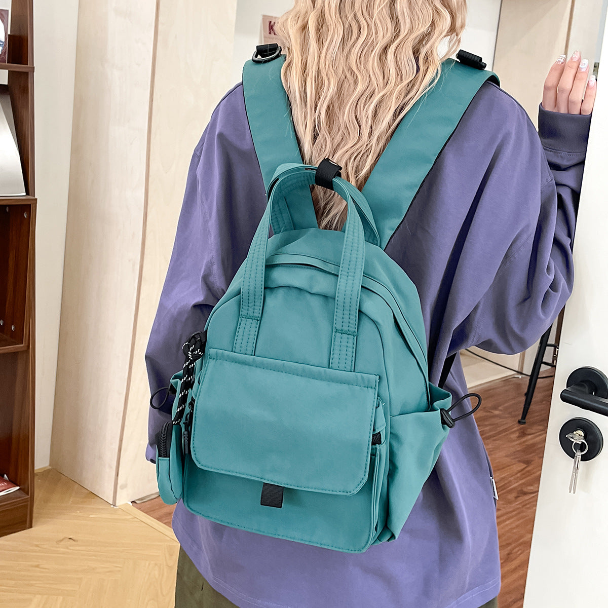 Women's Design Fashion Trend Portable Simplicity Size Women's Backpack
