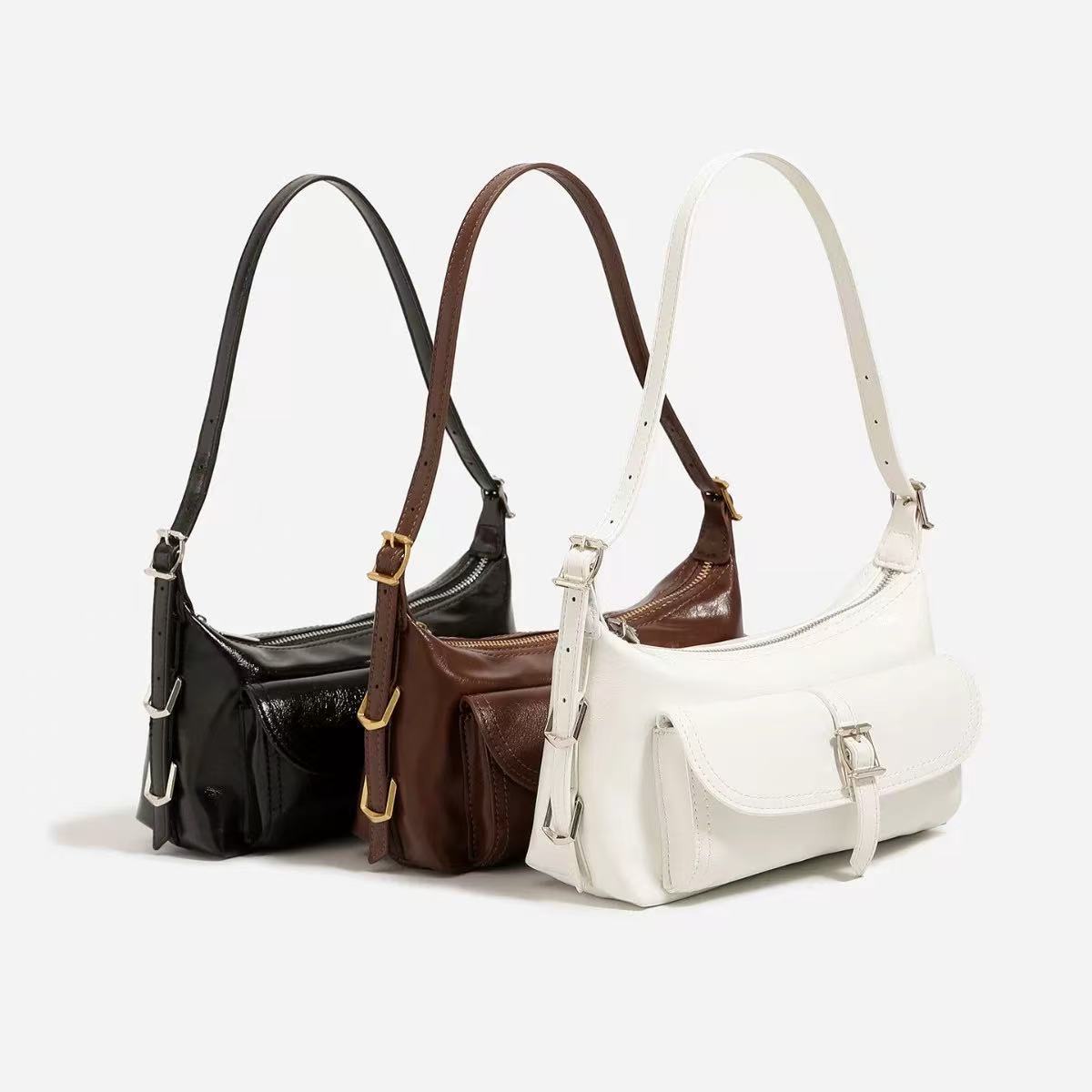 Women's Retro Oil Wax Skin Fashion Motorcycle Underarm Bag