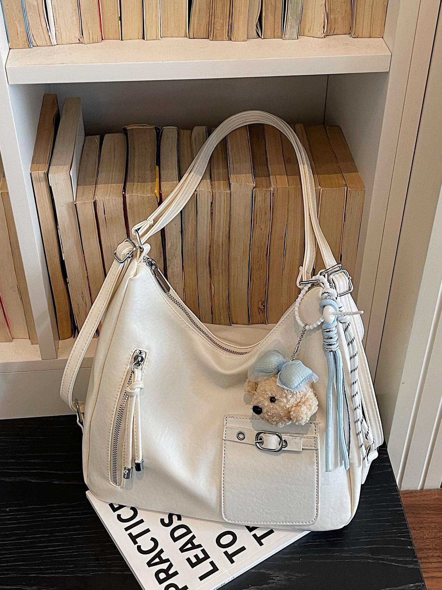 Women's Super Pop Large Capacity High-grade Retro Women's Backpack
