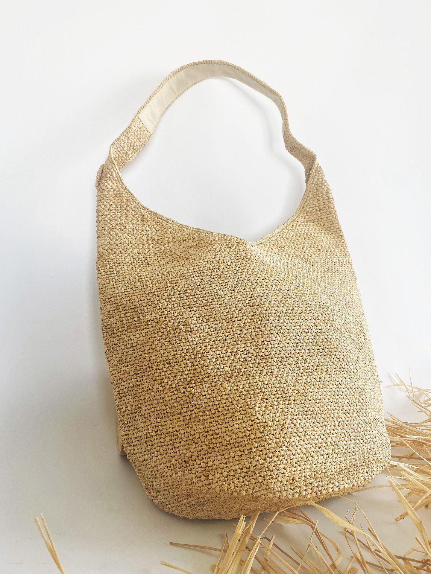 Handmade Woven Style Vacation Beach Wear Bucket Bag