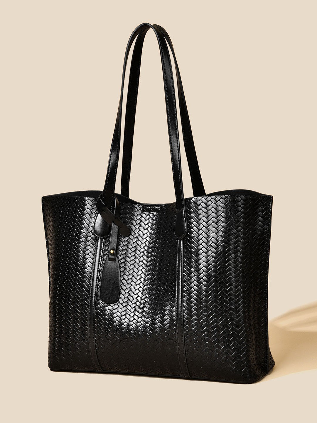 Women's Spring Fashionable High-grade Woven Pattern Large Capacity Commute Tote Bags