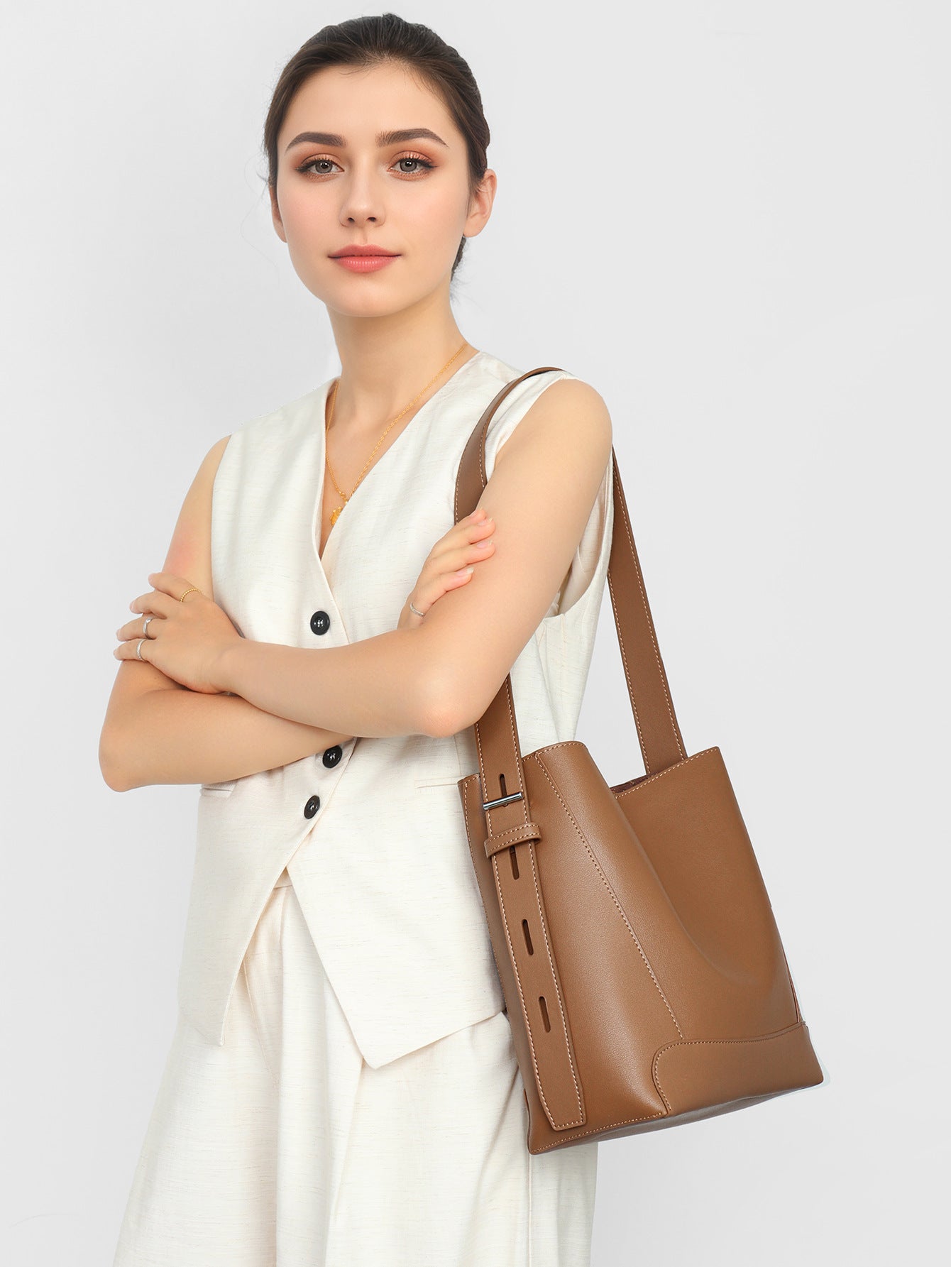 Women's Large Genuine Leather Capacity Practical Commuter Bags