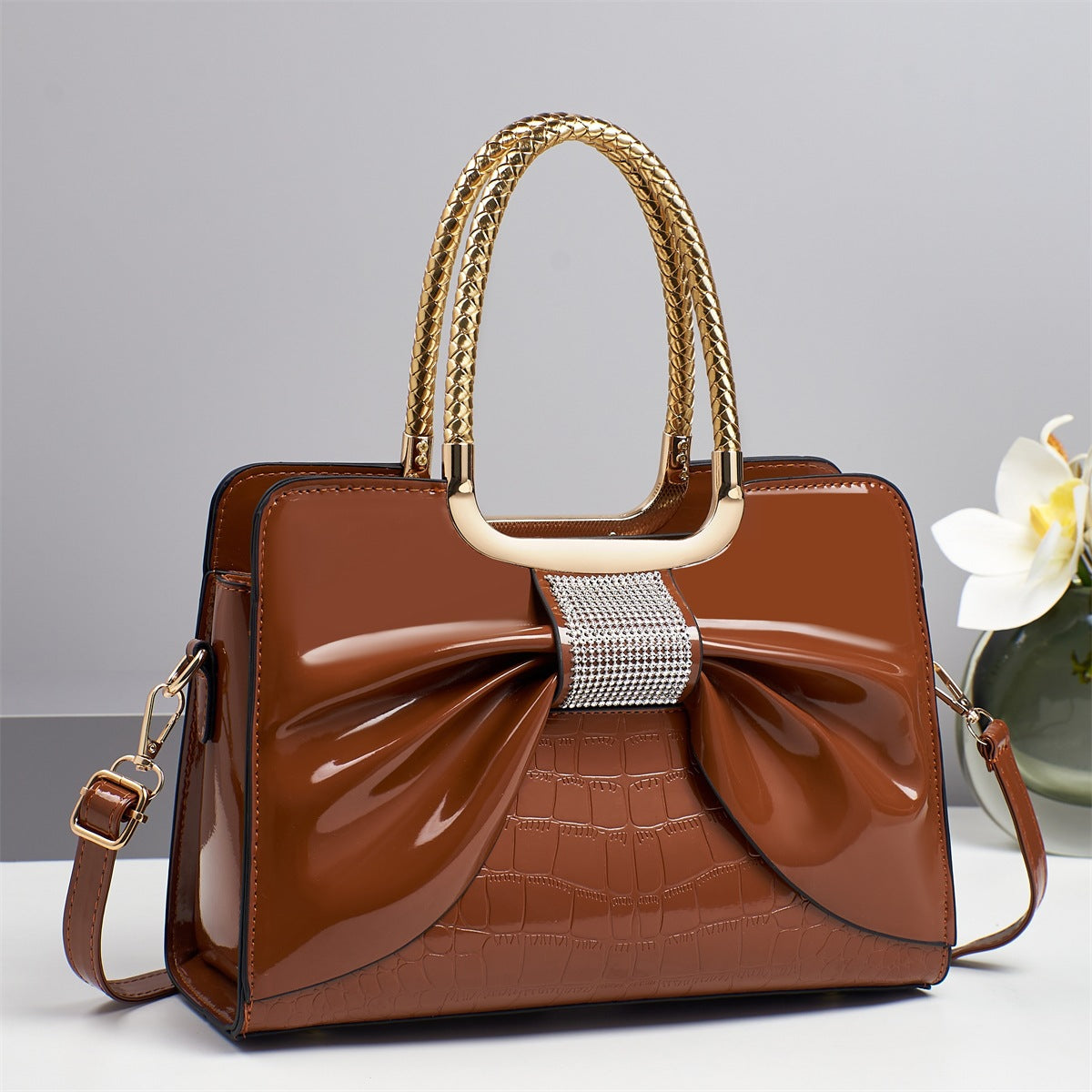 Women's Bow Design Simple Sweet Fashion Commuter Handbags