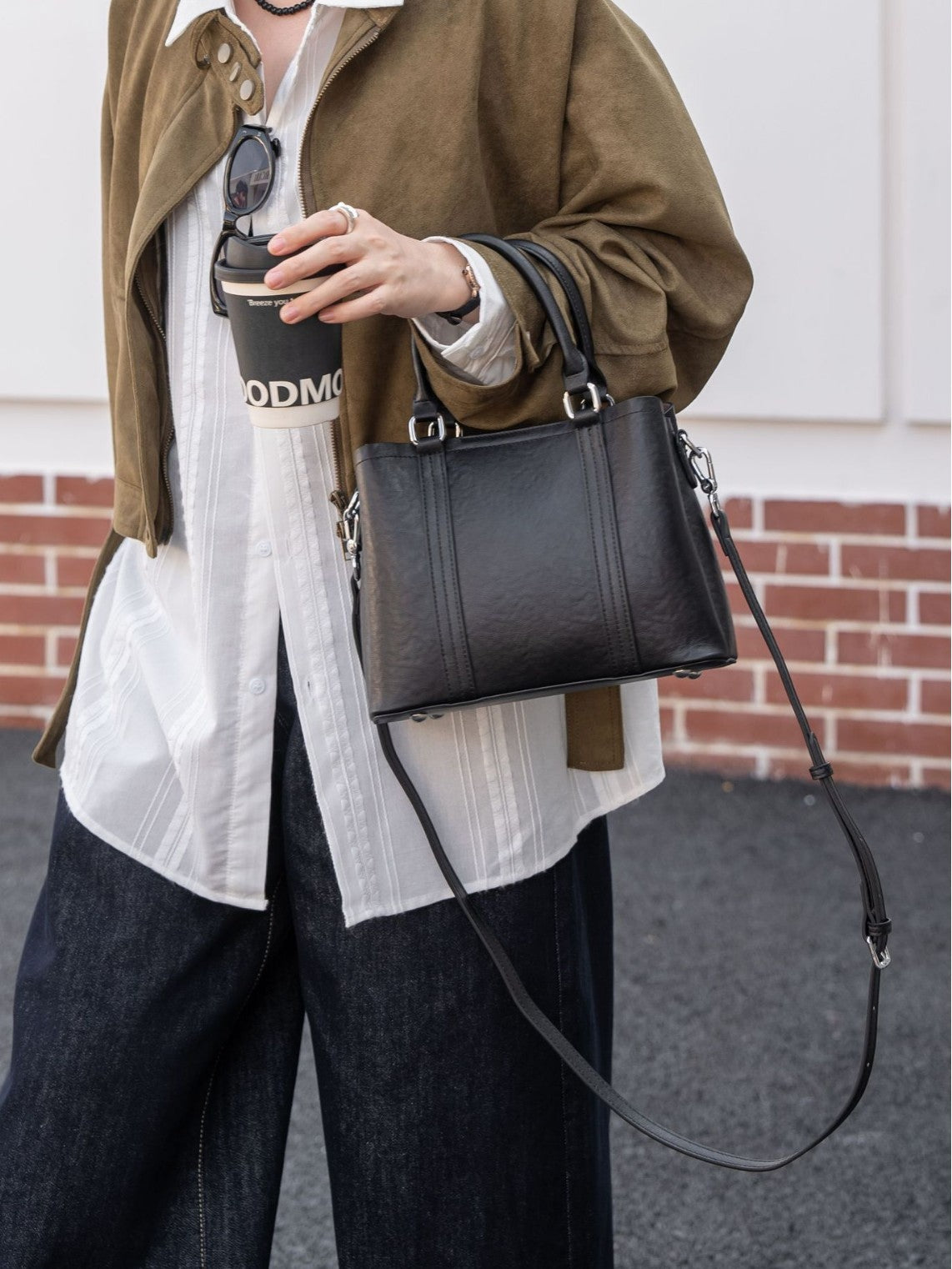 Women's Vegetable Tanned Leather Cow Portable Fashion Commuter Practical Women's Handbag