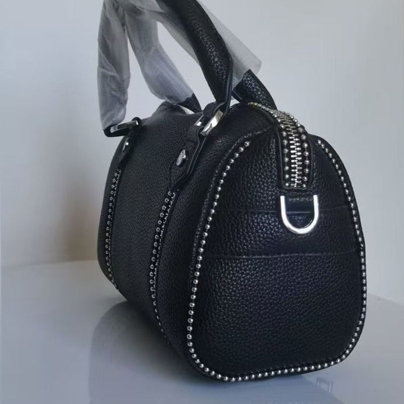 Women's Fashion Black Luxury Design Vintage Envelope Women's Shoulder Bag