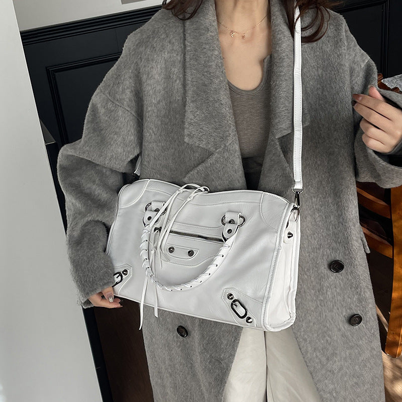 Women's Retro Rivet Motorcycle Trendy Large Capacity Women's Shoulder Bag