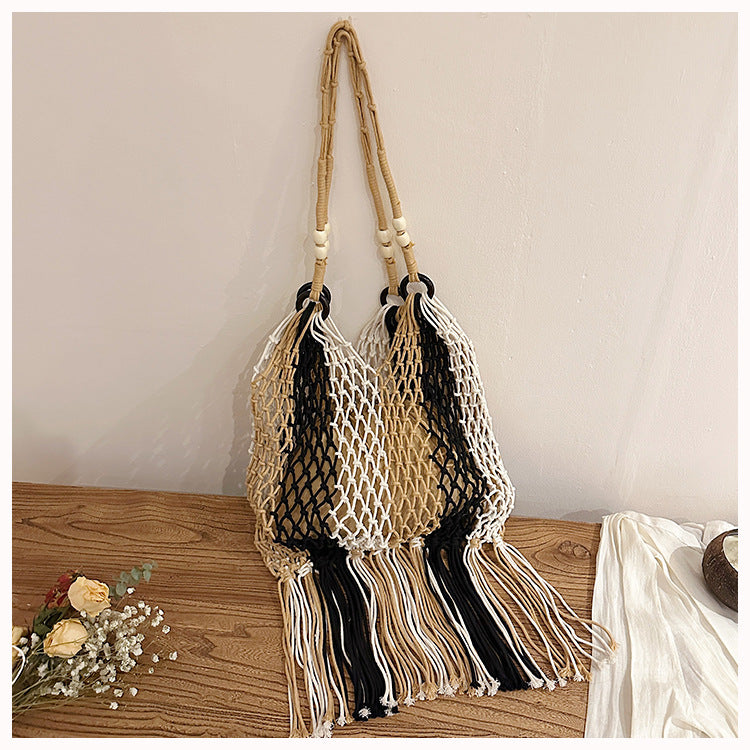 Women's Tassel Portable Woven Large Capacity Beach Vacation Niche Color Matching Women's Shoulder Bag