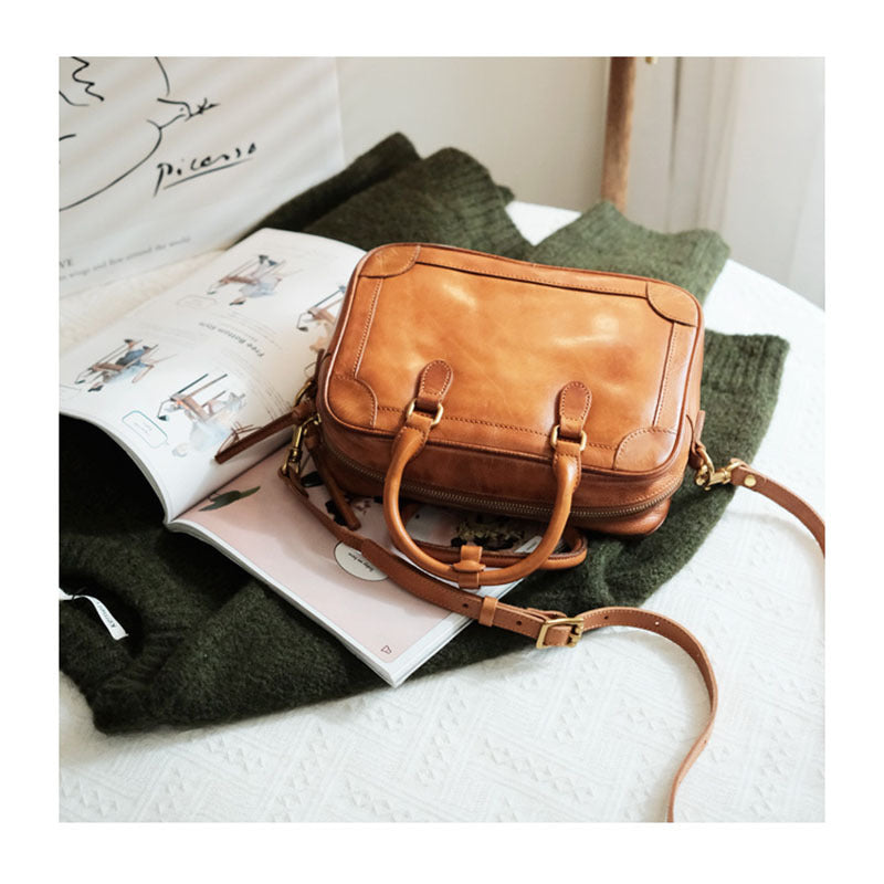 Women's Genuine Leather Retro Fashion Commuter Cowhide Women's Shoulder Bag