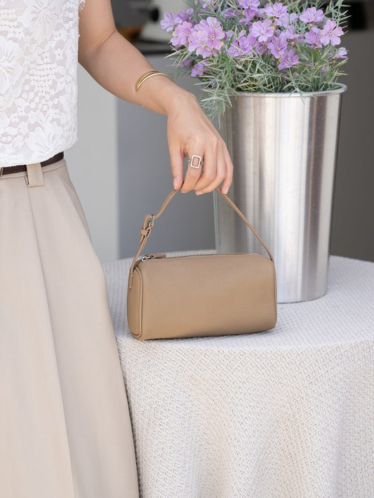 Women's Top Layer Cowhide Pen Fashion Leather Women's Handbag