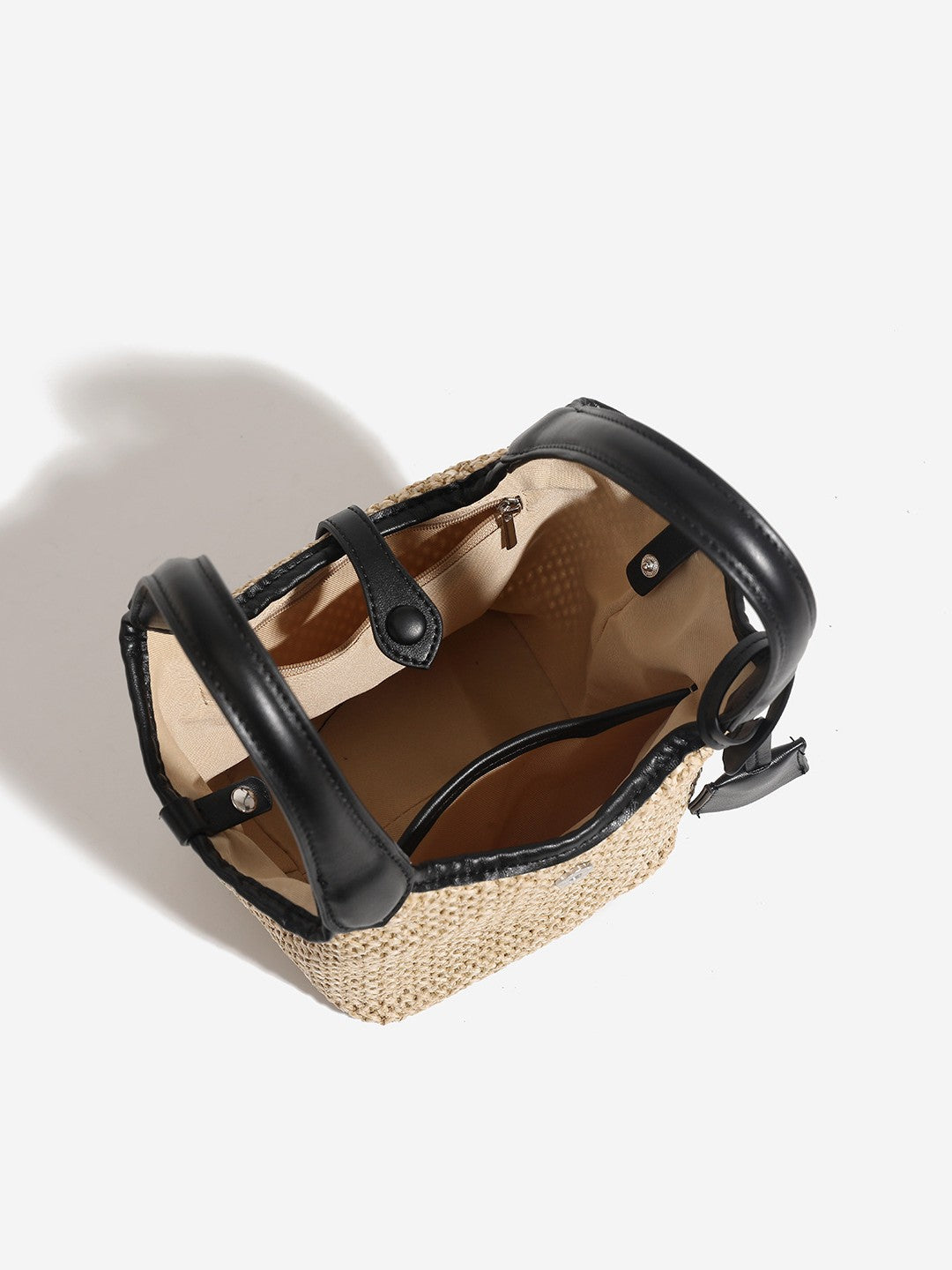 Niche Straw Woven Vegetable Basket Beach Vacation Bags