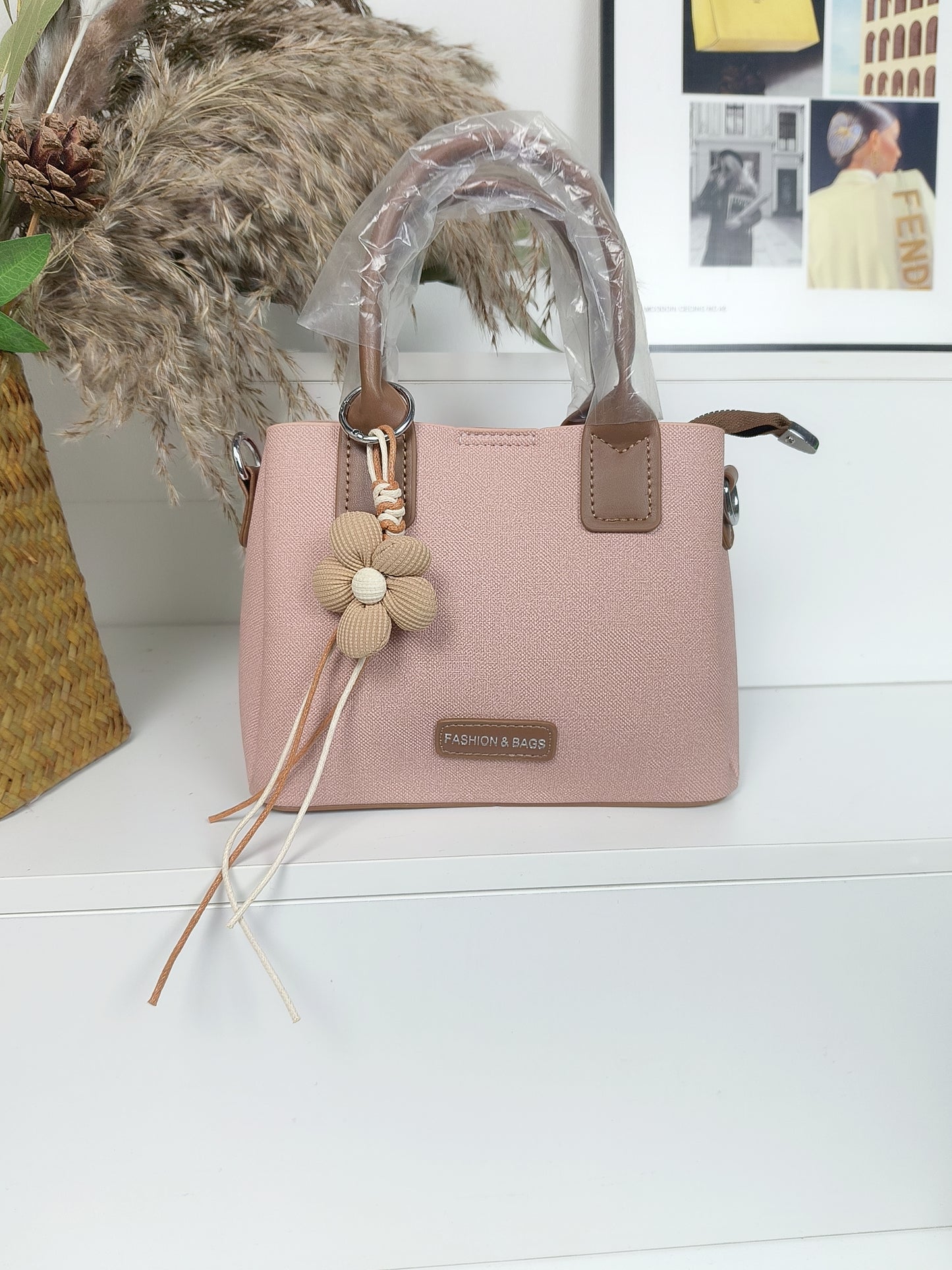 Women's High-grade Light Luxury Fashion Portable Niche Large Women's Handbag