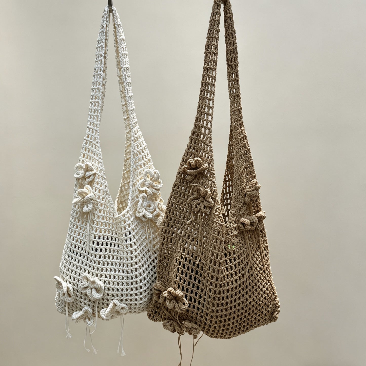 Niche Large Capacity Flower Cotton Three-dimensional Woven Summer Seaside Vacation Women's Shoulder Bag