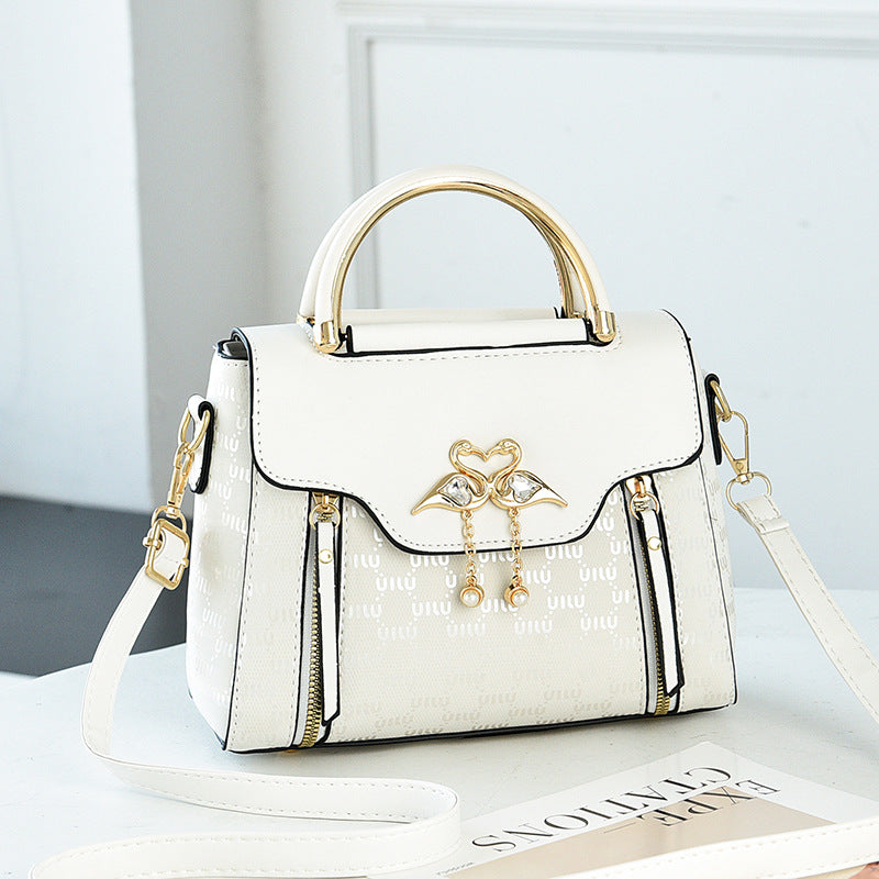 Women's Affordable Luxury Fashion Textured Mori Style Women's Shoulder Bag