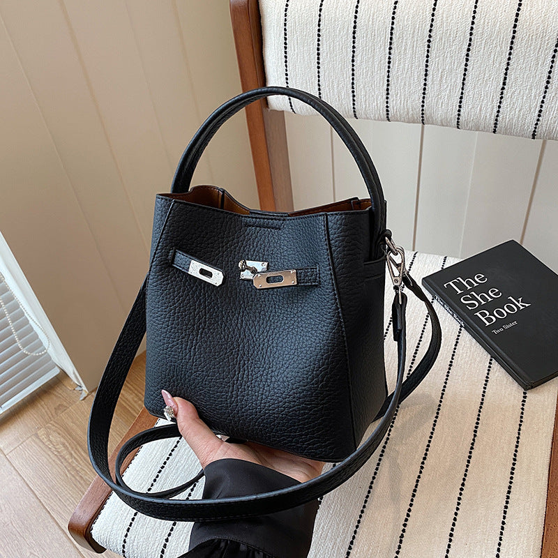 Women's Niche Vintage Fashion Versatile Commute Minimalist Bucket Bag