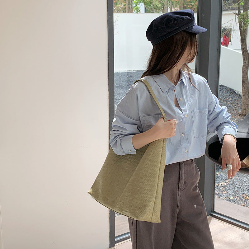Women's Niche Woven Large Capacity Commute Underarm Bags