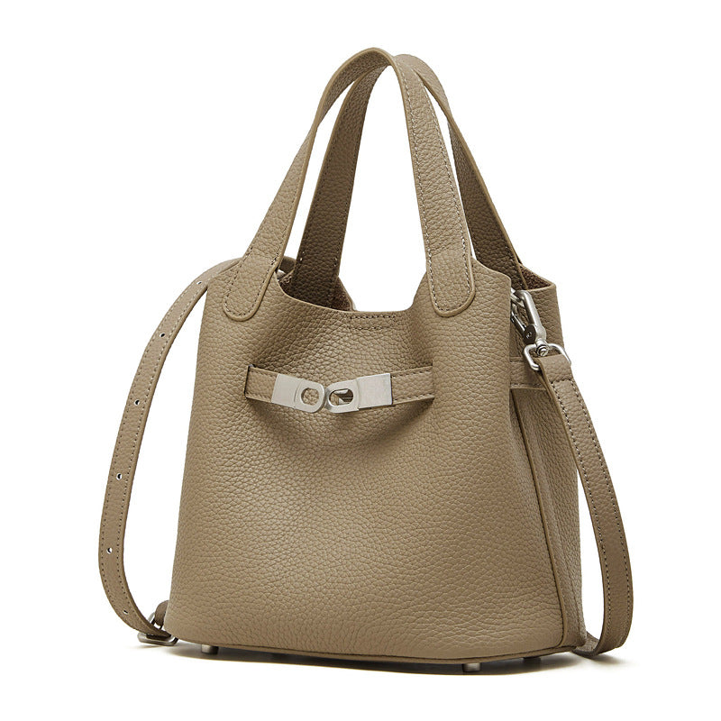 Women's First Layer Cowhide Retro Leisure Commute Large Capacity Tote Bags
